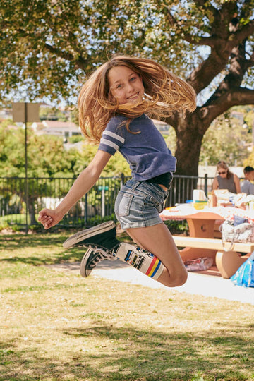 camera-kids-knee-high-socks-2-oooh-yeah-socks