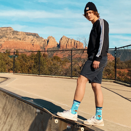 happy-little-dreams-crew-socks-mens-2-oooh-yeah-socks